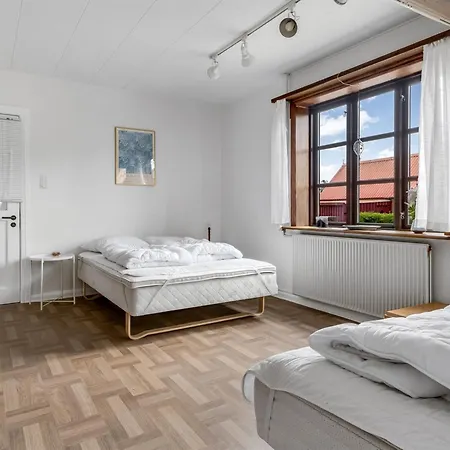 Jantje - 200m From The Sea By Interhome Laeso